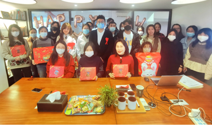 兔飞猛进，大展宏兔——唐能翻译公司圆满举办2023年迎新年会